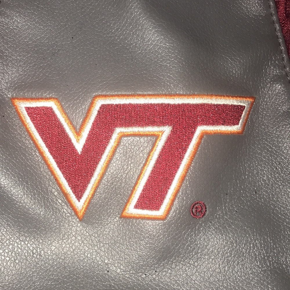 Women’s VT Bucket Bag - Picture 2 of 10